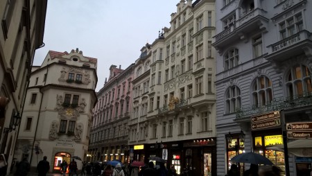 Au gré des rues de la vieille ville ...